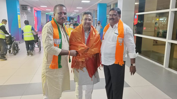 జేపీ నడ్డాతో పాటు సభకు హాజరయ్యే ప్రముఖులు వీరే జేపీ నడ్డాతో పాటు సభకు హాజరయ్యే ప్రముఖులు వీరే