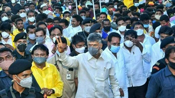  సోషల్ మీడియా యాక్టివిటీ ఆధారంగా కార్యకర్తలకు ర్యాంకింగ్ 