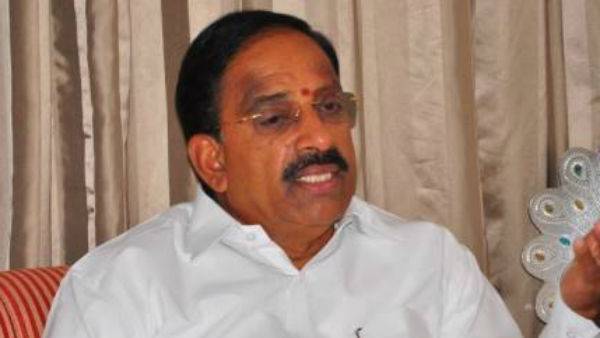 ఏ క్షణమైనా పిడుగులాంటి వార్త ఏ క్షణమైనా పిడుగులాంటి వార్త