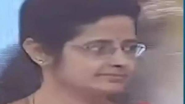 నలుగురు కూతుళ్లు