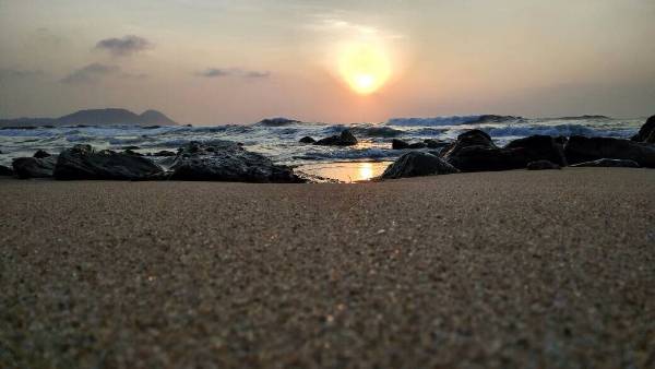 ఇసుక నల్లగా మారటంపై ఆంధ్రా వర్సిటీ భూ విజ్ఞాన శాస్త్ర విభాగం క్లారిటీ ఇసుక నల్లగా మారటంపై ఆంధ్రా వర్సిటీ భూ విజ్ఞాన శాస్త్ర విభాగం క్లారిటీ