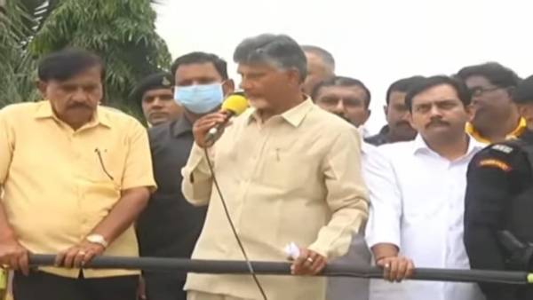 chandrababu tour in own constituency kuppam-reminds tdp mark development to public chandrababu tour in own constituency kuppam-reminds tdp mark development to public