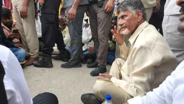 విస్తృత పర్యటన.. 