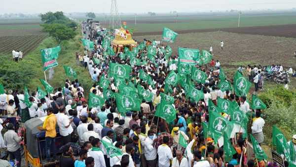 ఉత్తరాంధ్రను రెచ్చగొడుతున్న మంత్రులు 