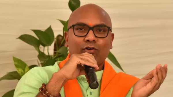 బీహార్ వెళ్లి మరీ తెలంగాణా పరువు తీసిన సీఎం కేసీఆర్ 