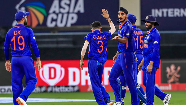 పాకిస్తాన్ నుంచి..