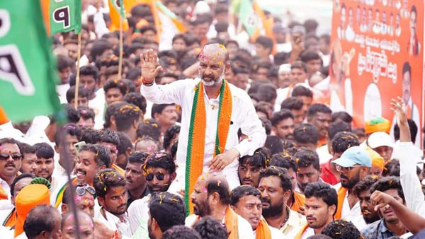 పదిరోజుల పాటు 9అసెంబ్లీ నియోజకవర్గాల మీదుగా