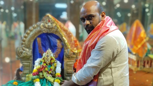 గతంలో జనగామ నుండి ఎమ్మెల్యే అభ్యర్థిగా పోటీ చేసిన సతీష్ కుమార్