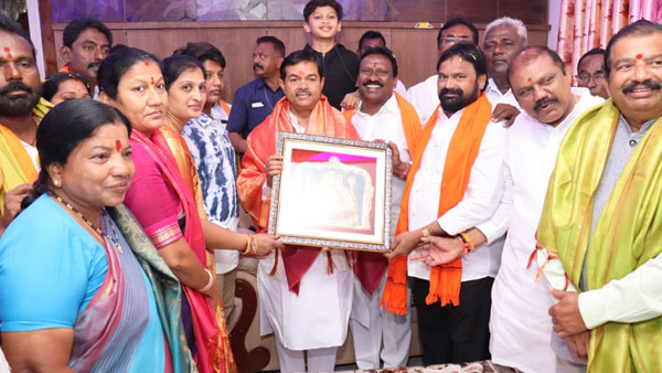 బీజేపీ అధికారంలోకి వస్తే గూండా రాజకీయాలను అంతం చేస్తాం