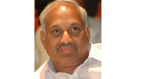 విజయవాడలో ఆకలితో 2 లక్షల మంది