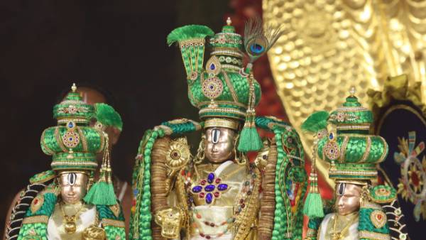  స్నపన తిరుమంజనం