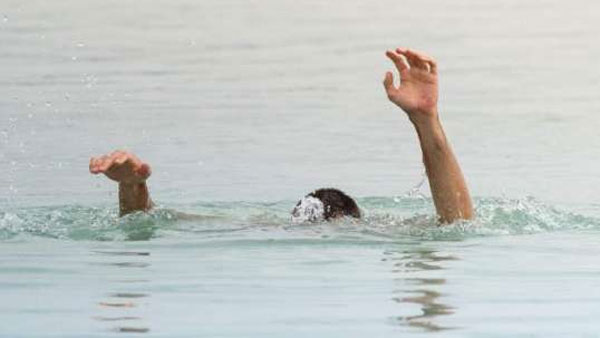 ప్రియుడితో కలిసి పిల్లలను నదిలో తోసి హత్య చేసిన తల్లి