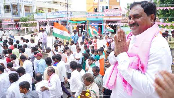 స్వాతంత్రోద్యమంలో బీజేపీ పాత్ర ఏంటి? ప్రశ్నించిన మంత్రి ఎర్రబెల్లి