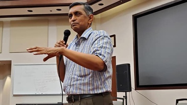 అభివృద్ధి పేరుతో భూములు రేట్లు..