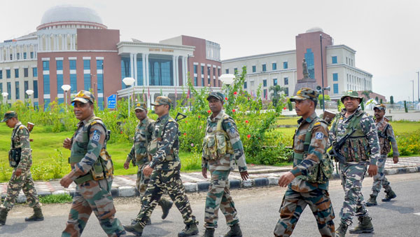 జార్ఖండ్ లో నేడు కీలక పరిణామాలు