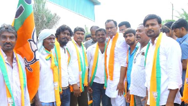 రాజగోపాల్ రెడ్డి ఇచ్చిన హామీలు అబద్దాలు.. ఆయన పచ్చి మోసకారి 