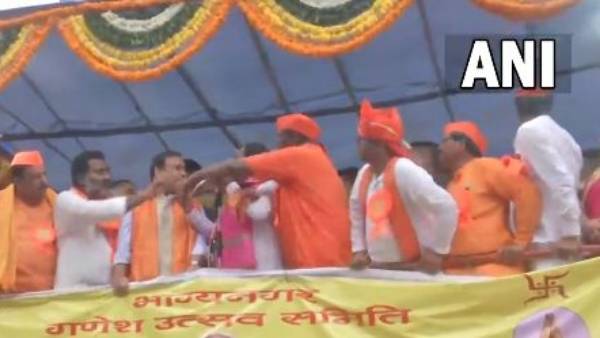 ప్రశాంతంగా ఉండనీయరా..?