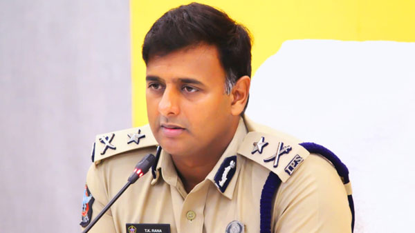 after tdp protests, vijayawada police clarified on chennupati gandhis medical report