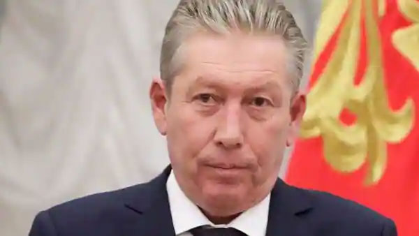 Russian oil chief dies in ‘fall from hospital window’: 8th mysterious death in this year Russian oil chief dies in ‘fall from hospital window’: 8th mysterious death in this year