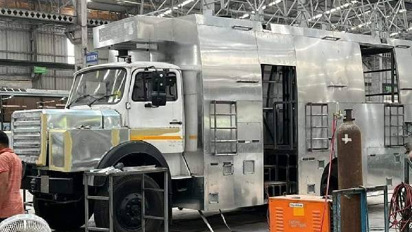 పర్యవేక్షిస్తున్న టీటైమ్ ఉదయ్