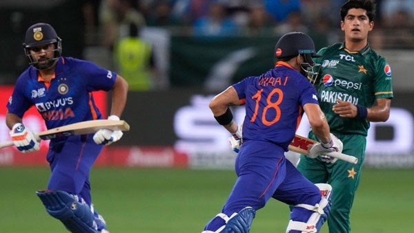 బౌలర్‌ సత్తా చాటిన లెఫ్ట్ హ్యాండర్.. 