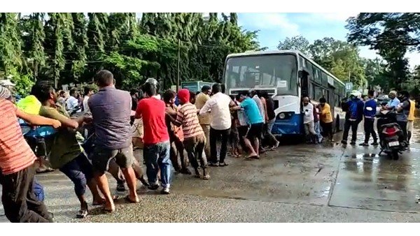 బీపీలు, షుగర్ లెవల్స్ పెరిగిపోయి ? బీపీలు, షుగర్ లెవల్స్ పెరిగిపోయి ?