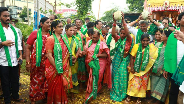 అసెంబ్లీ నుంచి అరసవెల్లి వరకు