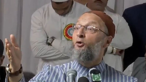 కండోమ్ వాడుతున్నది ముస్లింలే.. కండోమ్ వాడుతున్నది ముస్లింలే..