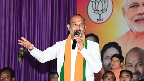 ఎన్నికల సంఘానికి ఫిర్యాదు చేశాం ఎన్నికల సంఘానికి ఫిర్యాదు చేశాం