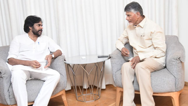 In a big twist TDPs new alliance in Telangana,to target KCR-watch the show here In a big twist TDPs new alliance in Telangana,to target KCR-watch the show here