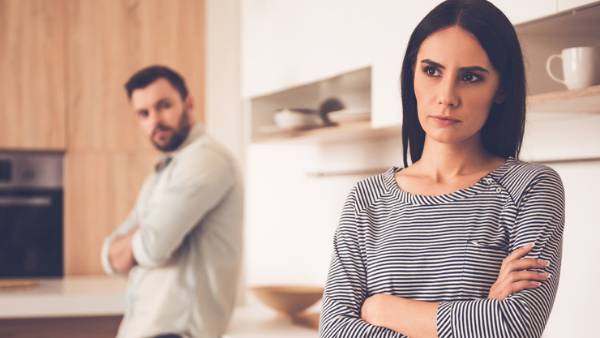 ఇంట్లో కర్పూర ధూపం ... కుటుంబంలో శాంతి ఇంట్లో కర్పూర ధూపం ... కుటుంబంలో శాంతి