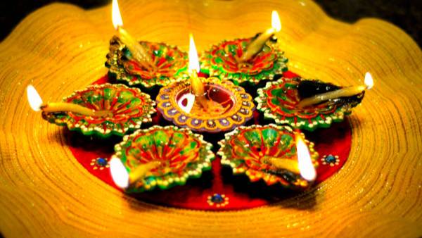  దీపావళి నాడు లక్ష్మీ దేవికి, గణేశుడికి స్వాగతం చెప్పండిలా