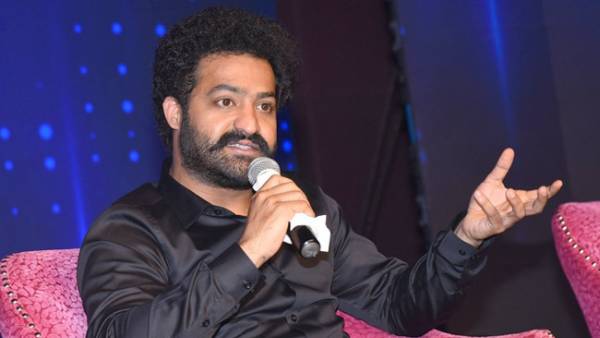 తారక్ ను టార్గెట్ చేస్తున్నారా