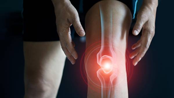  చిన్న వయసులోనే వేధిస్తున్న కీళ్ళ నొప్పుల సమస్య