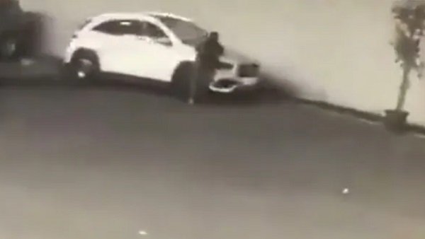 అపార్ట్ మెంట్ లో నివాసం అపార్ట్ మెంట్ లో నివాసం