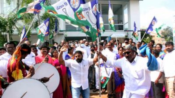 బంద్ లో పాల్గొన్న వైసీపీ!