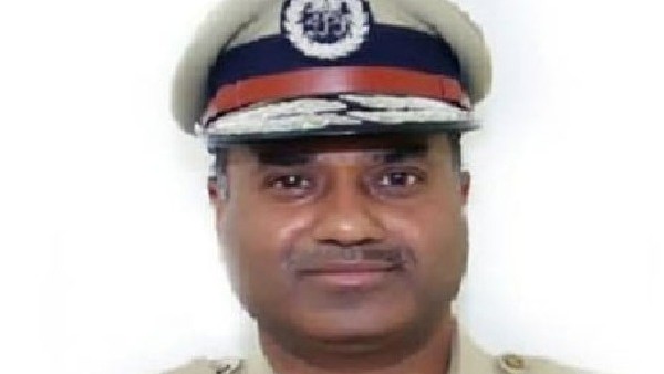 హత్యలో నిందితుడు ఇంట్లో పనివాడేనని అనుమానం హత్యలో నిందితుడు ఇంట్లో పనివాడేనని అనుమానం