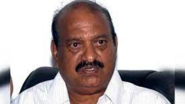 రిజిస్ట్రేషన్ల వ్యవహారంలో కేసు