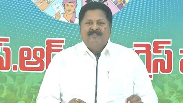 పవన్ కళ్యాణ్ జనసైనికులకు ఏం సందేశం ఇస్తున్నారు? మంత్రి కారుమూరి పవన్ కళ్యాణ్ జనసైనికులకు ఏం సందేశం ఇస్తున్నారు? మంత్రి కారుమూరి