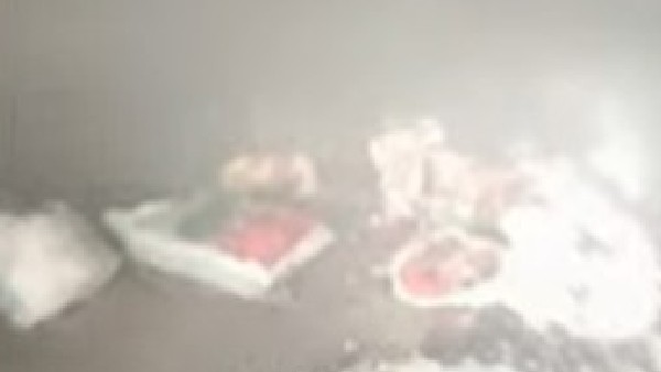 Unidentified miscreants set fire to the office of the Congress party in Chandur 