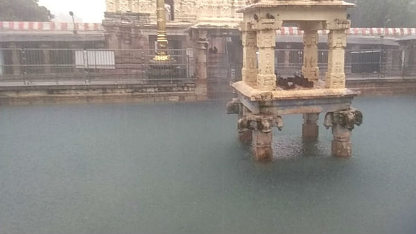 రంగంలోకి పోలీసులు ..డ్రోన్ సంచారం పై అనుమానాలు 