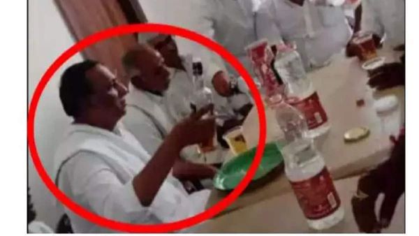 మందుపార్టీలో మల్లారెడ్డి .. టార్గెట్ చేసిన ప్రతిపక్షాలు