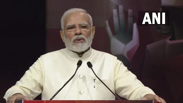  130 కోట్ల భారతీయులకు గిఫ్ట్ అన్న మోడీ