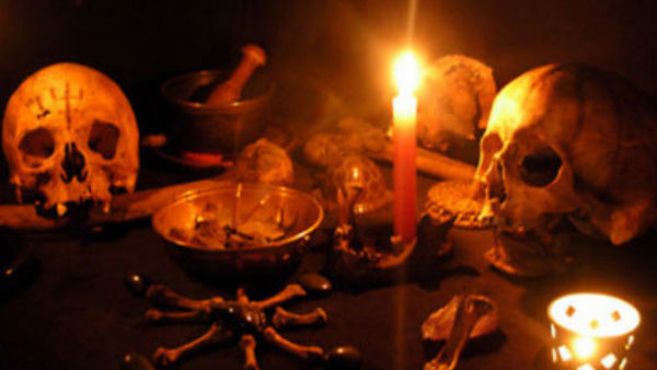 మహిళలను 60 ముక్కలు చేసి ఆనందించారు