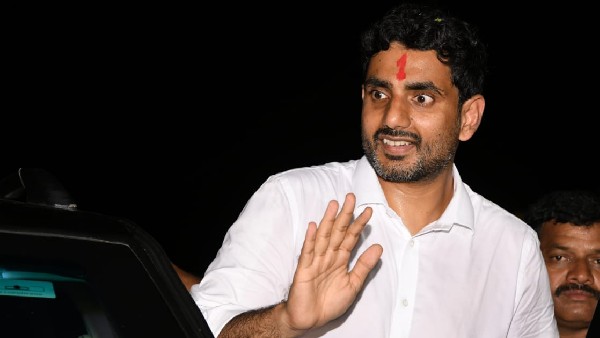నాయకులు వెళ్లినా కార్యకర్తలు వెళ్లరు