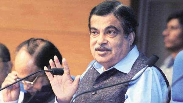  బెంజ్ కారుతోనే సైరస్ మిస్త్రీ ప్రమాదం