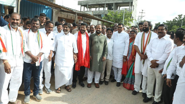  కీలక నేతలు బాధ్యులుగా ఉన్నా ప్రచారంలో జీరోగా మారుతున్న కాంగ్రెస్