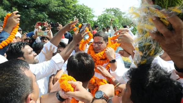 అట్టడుగు స్థాయిలో రాజకీయ చైతన్యం..