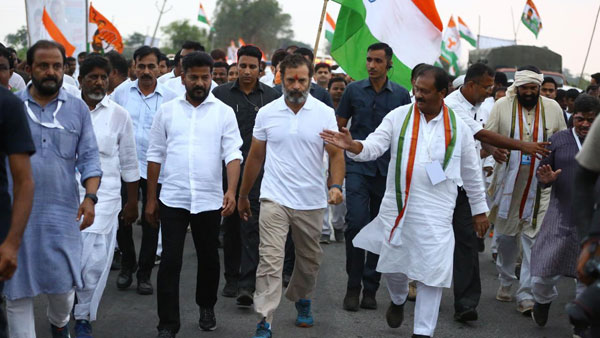 కేసీఆర్ ధరణి పోర్టల్ చూసేది అందుకే