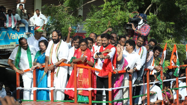 పాల్వాయి స్రవంతి కోసం రేవంత్ రెడ్డి ఎన్నికల ప్రచారం